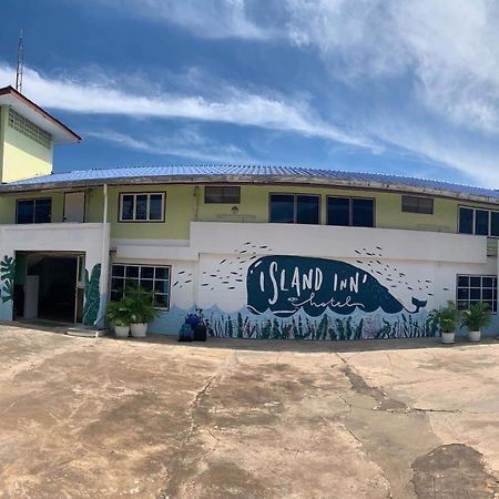 Island Inn Ko Lan Exterior photo